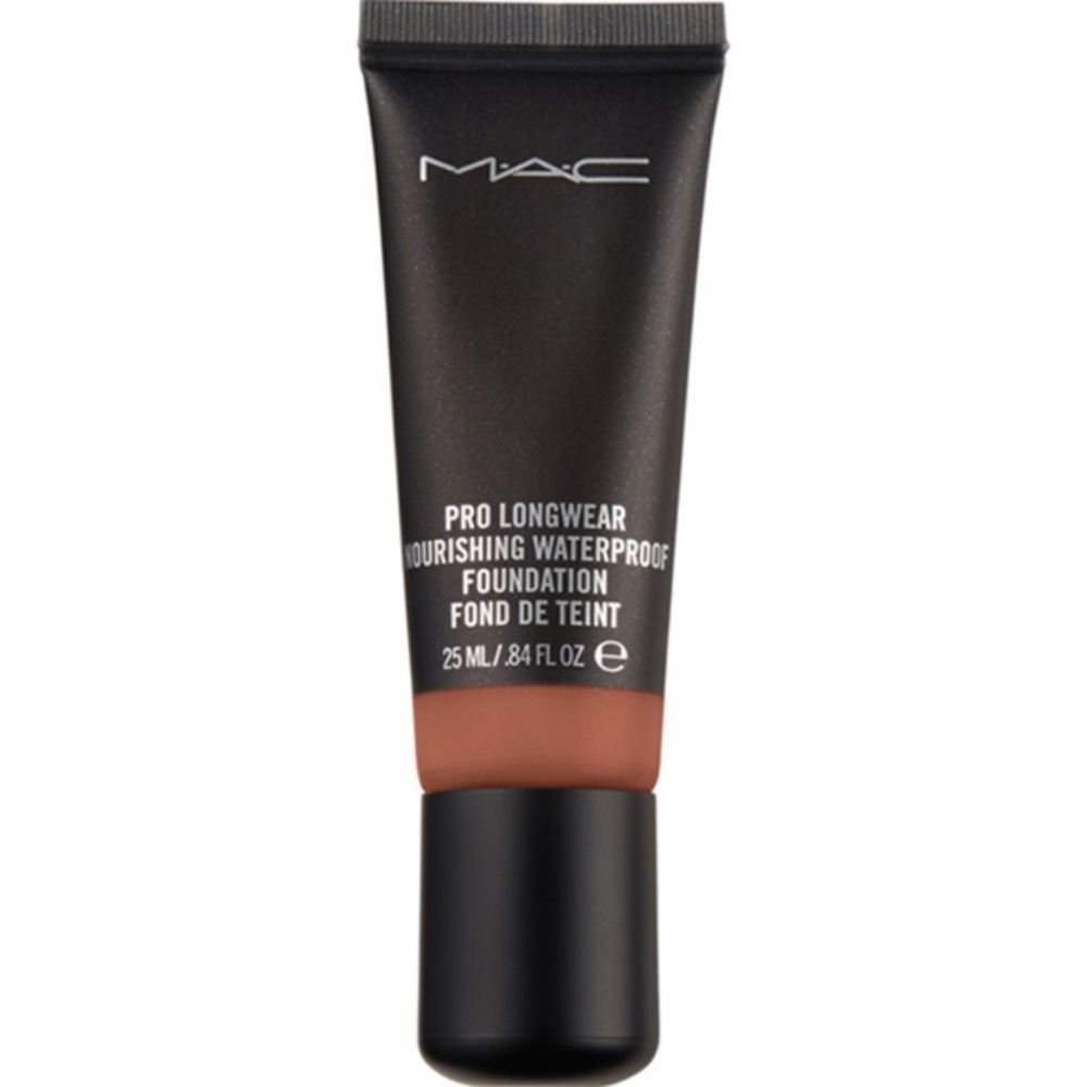 MAC Prolongwear Nourishing Waterproof Foundation